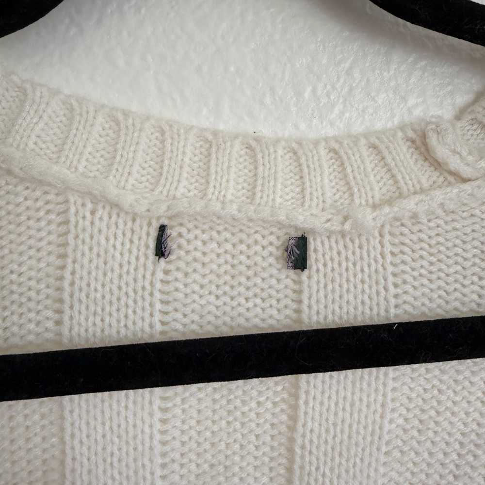 Cardigan - Picture 3 of 4